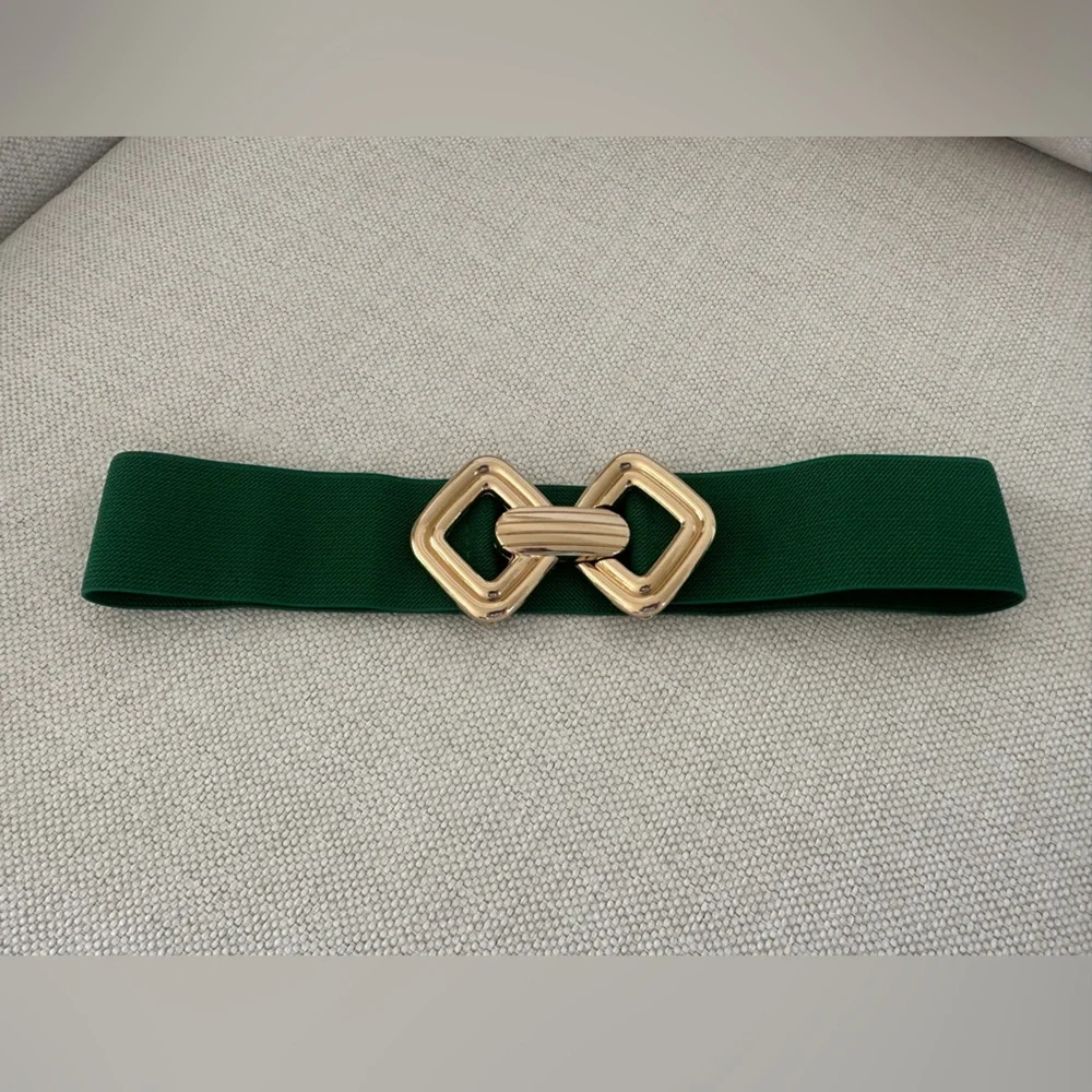VONMELLI Women’s Wide Elastic Stretch Belt – Vintage Gold Buckle | Like New